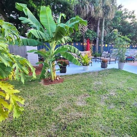 Palm Springs 3-Bedroom 2-Bath 5 Miles To The Beach Лейк-Уорт Экстерьер фото