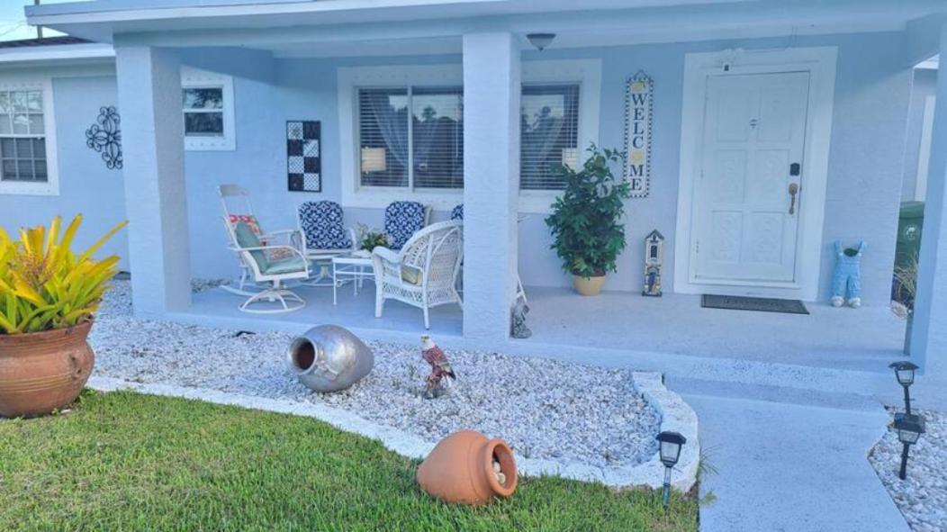 Palm Springs 3-Bedroom 2-Bath 5 Miles To The Beach Лейк-Уорт Экстерьер фото