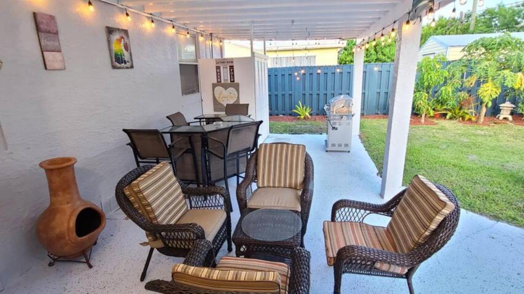 Palm Springs 3-Bedroom 2-Bath 5 Miles To The Beach Лейк-Уорт Экстерьер фото